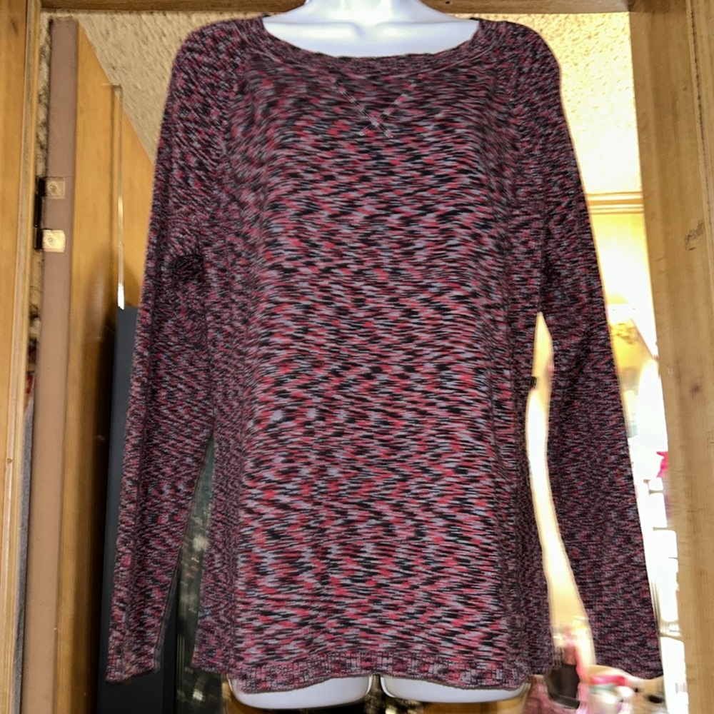 Relativity Brand Red Swirl like pattern Sweater